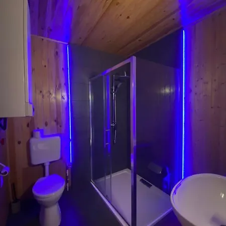 Alojamento de Acomodação e Pequeno-almoço Ambiente Kiskunhalas