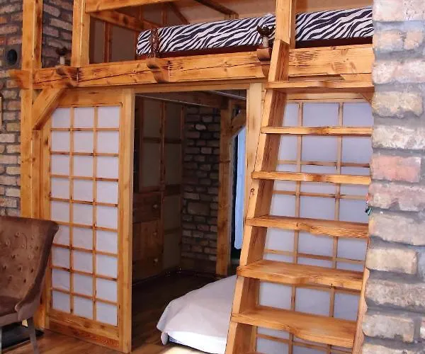 Ambiente 키슈쿤헐러시